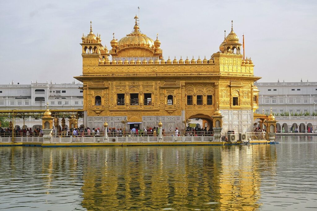 Best tourist spots in Amritsar-Golden Temple